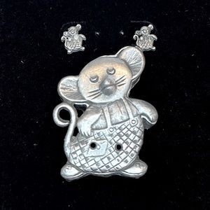 Vintage Pewter Mouse Pin and Earring Trinket Box
